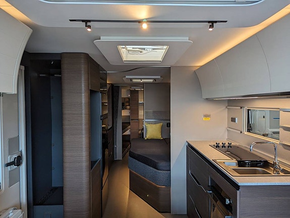 Adria Alpina 763 UK / Kampanj / 3.260kr/mån / Vi tar inbyte 9 of 21
