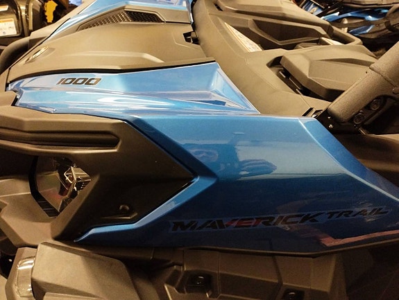 BRP Can-Am Maverick Trail V-Twin 1000 EFI Servo + GPS 3 of 19