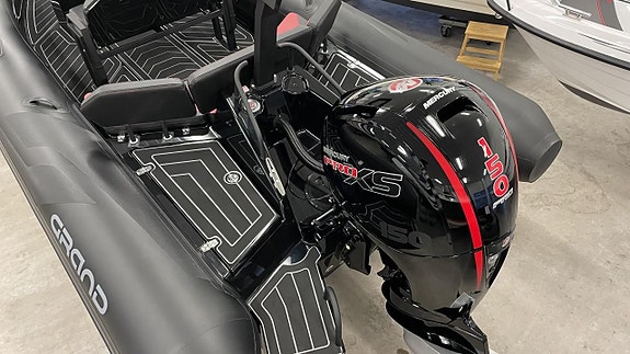 Grand D 600 Lux -23 Yamaha F 150 XB -23 22 of 30