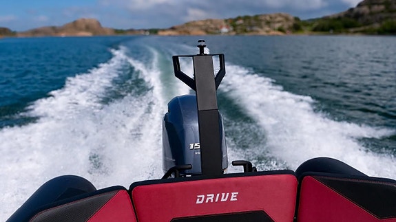 Grand D 600 Lux -23 Yamaha F 150 XB -23 28 of 30