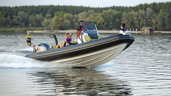 Grand D 600 Lux -23 Yamaha F 150 XB -23 9 of 30