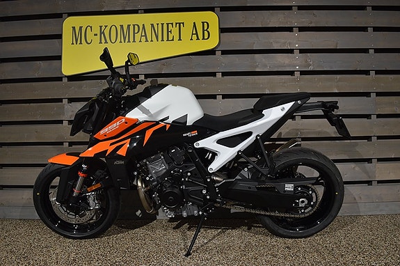 KTM 990 Duke Kampanjpris + / Ink Tech pack! 2 of 6