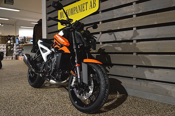 KTM 990 Duke Kampanjpris + / Ink Tech pack! 6 of 6