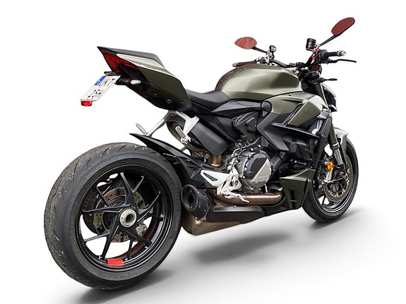 Ducati Streetfighter V2 6 of 6