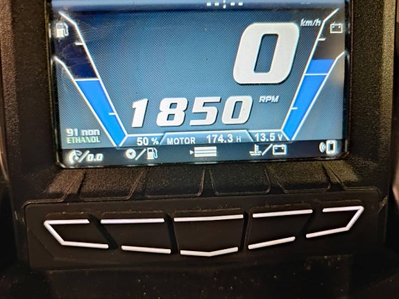Polaris XCR Switchback  800 6 of 6