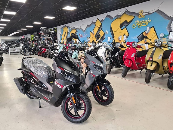 Motocr R9 SP 3 of 5