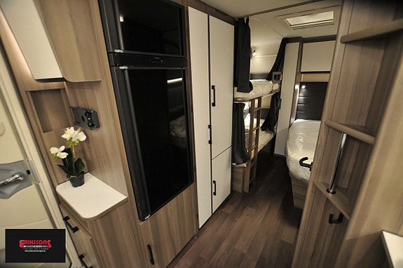 Kabe ESTATE 560 GLE KS B14 5 of 12