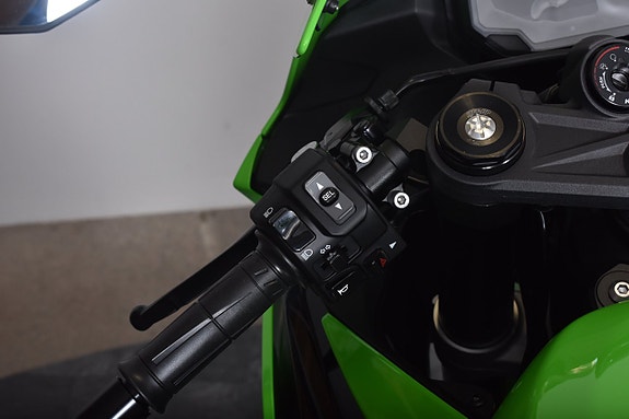 Kawasaki Ninja ZX-6R SPARA 12  500KR / OMG LEVERANS 12 of 30