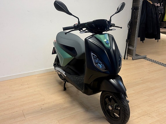 Piaggio 1 + elmoped  Prissänkt 14.000:- 8 of 8