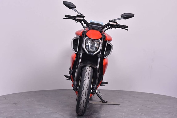 Ducati Diavel V4 SPARA 29 100kr/ Omgående leverans 1 ex!! 2 of 5