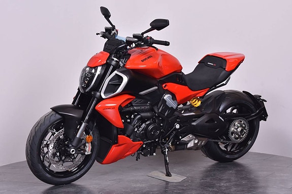 Ducati Diavel V4 SPARA 29 100kr/ Omgående leverans 1 ex!! 3 of 5
