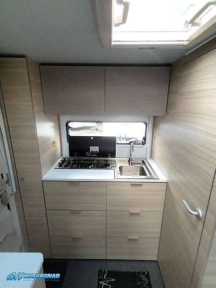 Adria Altea 362 LH 5 of 5