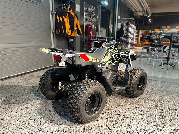 Polaris Outlaw 70 3 of 7