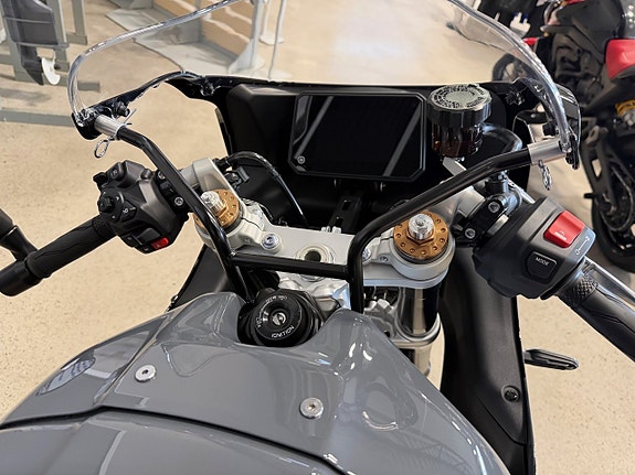 Yamaha XSR900GP ABS 5 of 7