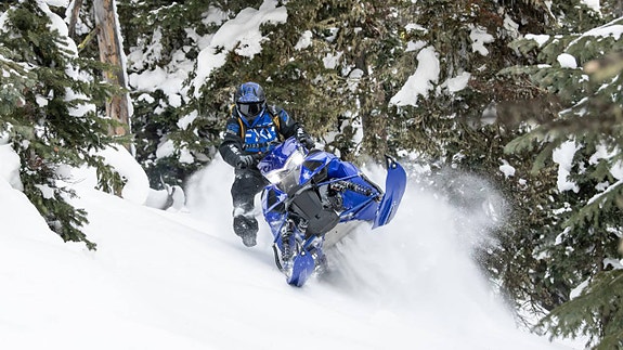 MOUNTAIN MAX 800 154 ES (2,6")-2023 2 of 3