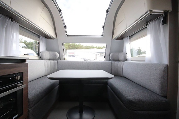 Adria Alpina 663 UK 6 of 21