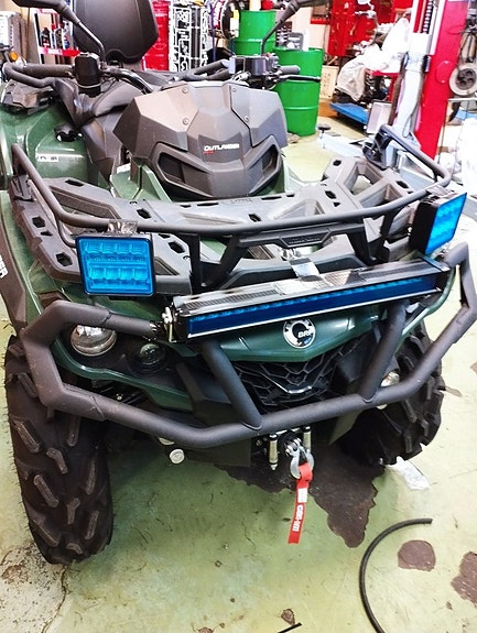Can-Am Outlander 650 6x6 XU+T MAX+TILLBEHÖRSKAMPANJ 40000KR 2 of 16