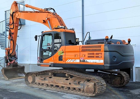 Doosan DX 255 LC-3 3 of 6