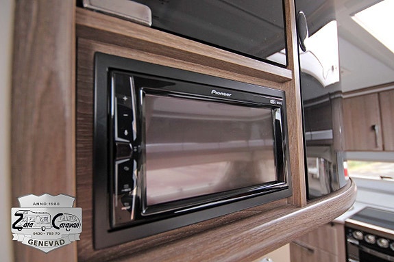 Kabe Royal 560 XL + AC 17 of 17