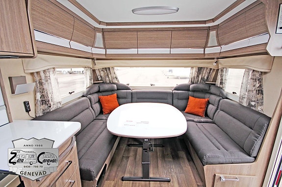 Kabe Royal 560 XL + AC 7 of 17