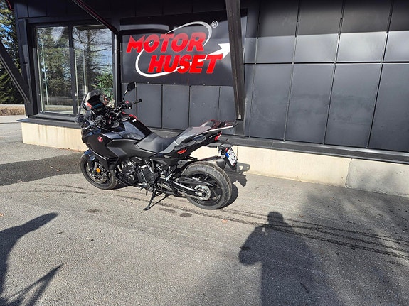 Honda NT1100 -23 DEMO 2 of 4