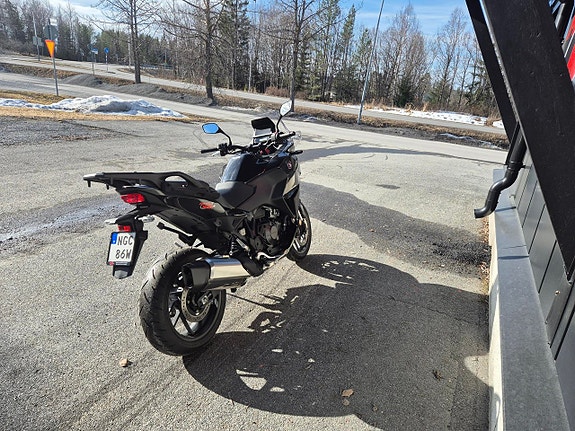 Honda NT1100 -23 DEMO 3 of 4