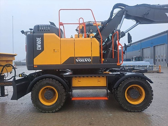 Volvo EW 160 E , Begagnad SÄLJES 3 of 24