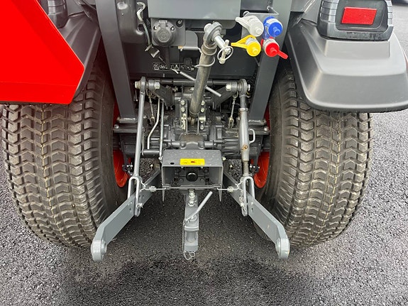 Kubota LX351, kompakt-traktor 4 of 5