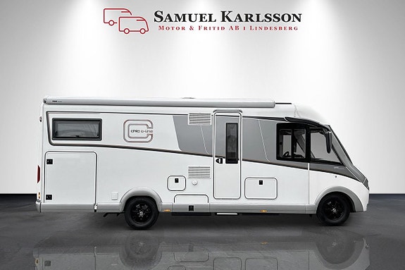 Carthago Chic C-line  4.9 LE Mercedes | Långbäddar | Ugn 2 of 30