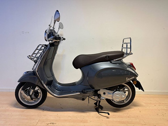Vespa Primavera 50 Touring Klass1 4 of 4