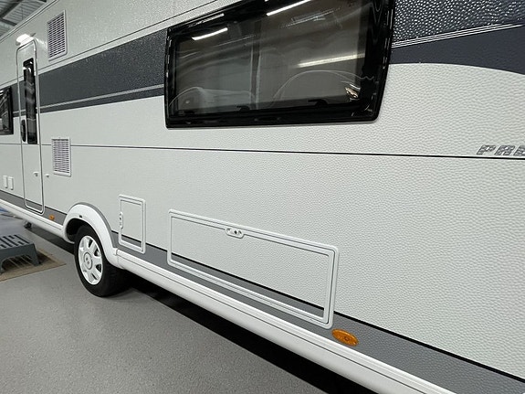 Hobby 560 UL Prestige Långbäddar elgolvvärme 7 of 18