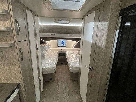 Hobby 560 UL Prestige Långbäddar elgolvvärme 4 of 18