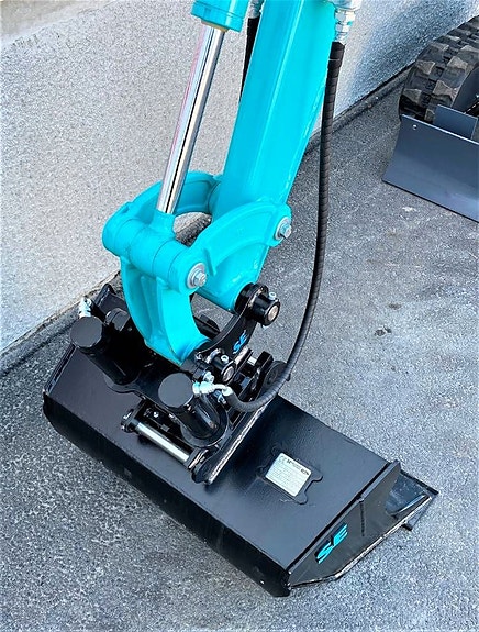 Kobelco SK 17 SR 5 of 5