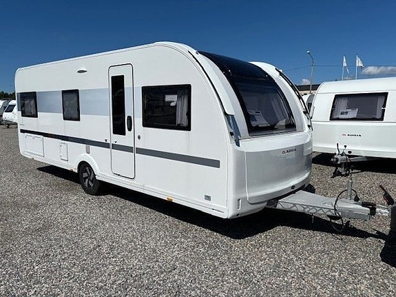 Adria Adora 613 UL *AC & 30 camingnätter på köpet*