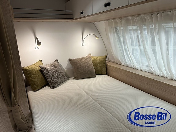 Adria Aviva 422 PY NY * 1300 kg* 14 of 18
