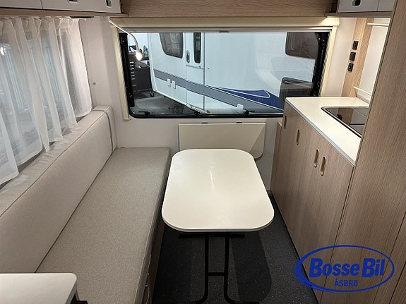 Adria Aviva 422 PY NY * 1300 kg* 11 of 18