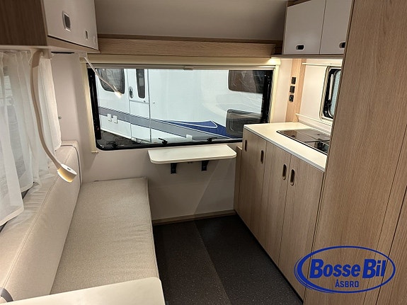 Adria Aviva 422 PY NY * 1300 kg* 10 of 18