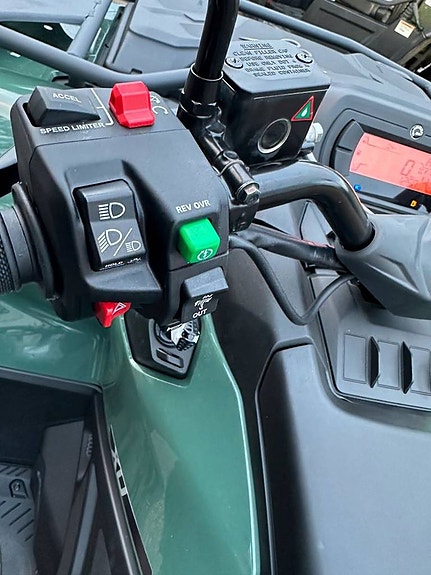Can-Am Outlander HD5 PRO XU+ Servo inkl. 10.000:- rabatt 13 of 23