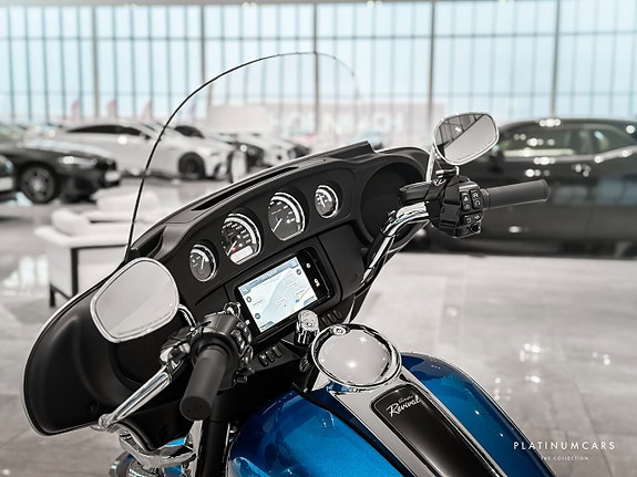 Harley-Davidson Electra Glide™ Revival 2021 / NY / Sv.såld 9 of 18