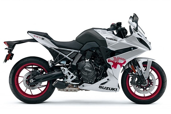 Suzuki GSX-8R *Boka* 2 of 3