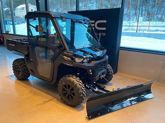 Can-Am TRAXTER XU HD10 T inkl Hytt Värme Plog 2 of 9