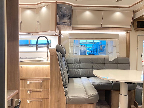 Kabe TMI 860 LQB Imperial (Hyd-stö+Cinderella+Solcell+AC) 12 of 30