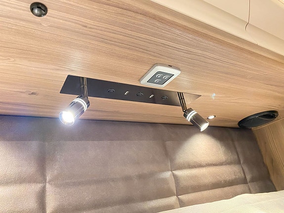 Kabe TMI 860 LQB Imperial (Hyd-stö+Cinderella+Solcell+AC) 25 of 30
