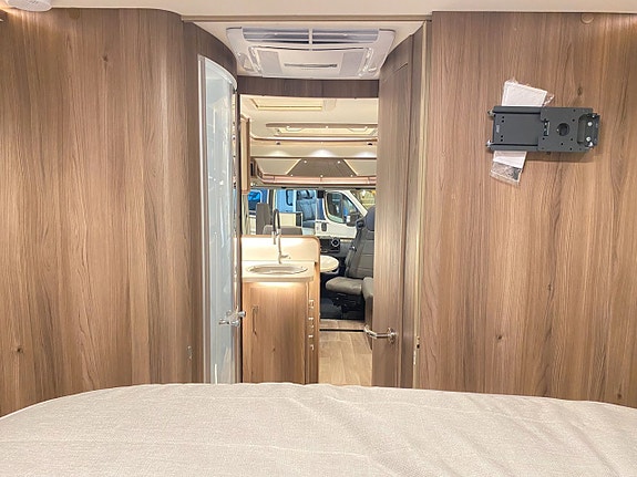 Kabe TMI 860 LQB Imperial (Hyd-stö+Cinderella+Solcell+AC) 27 of 30
