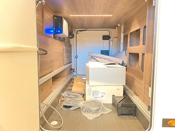 Kabe TMI 860 LQB Imperial (Hyd-stö+Cinderella+Solcell+AC) 7 of 30