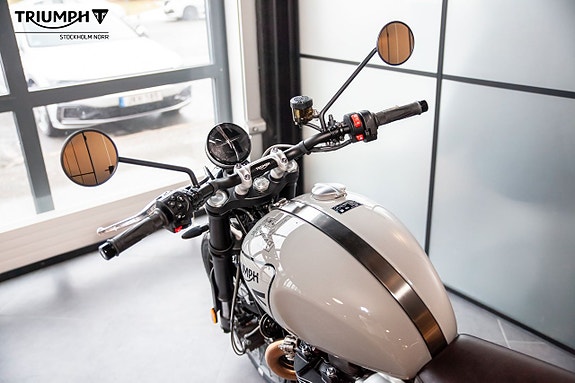 Triumph Scrambler 1200 X 5 of 5