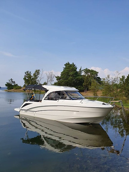Beneteau Antares 7