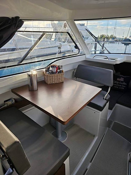 Beneteau Antares 7 5 of 7