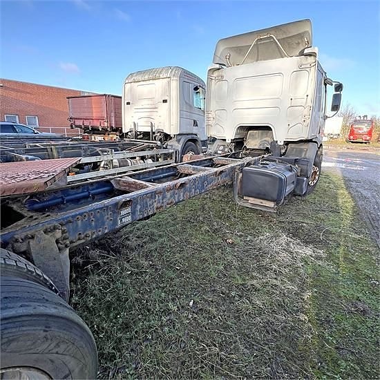 Renault H 100 4x2 STD 5 of 27