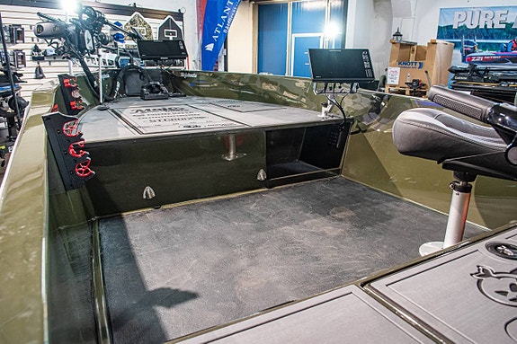 Orka Boats 475 Mojo Edition Mercury 40 hk 8 of 12